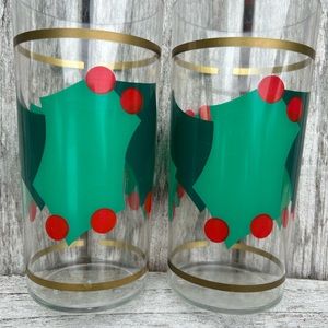 2 Vintage Holiday Plastic Tumblers